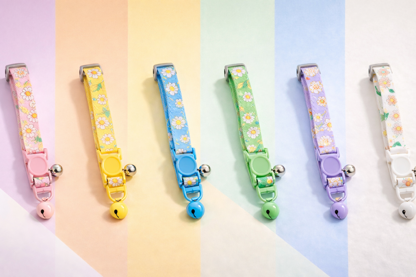 Daisy Print Cat Collar with Bell
