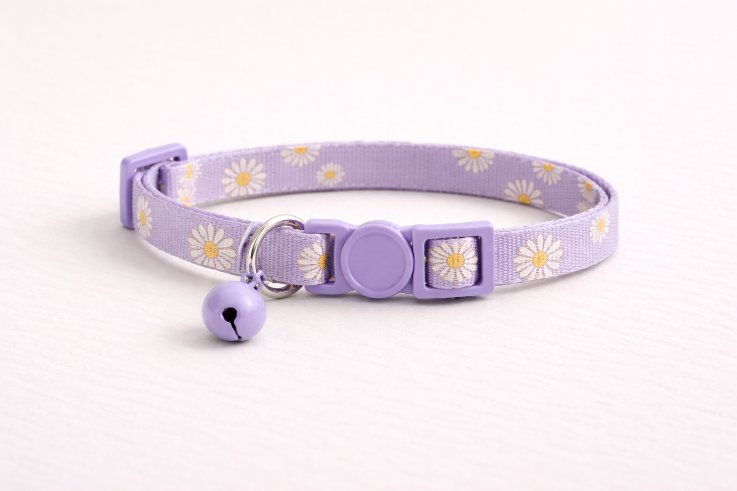 Daisy Print Cat Collar with Bell
